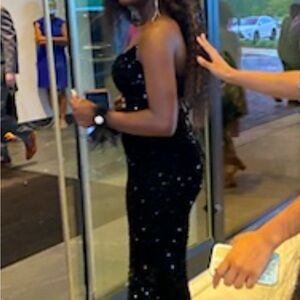 Black Prom dress gently worn. (Only worn once)